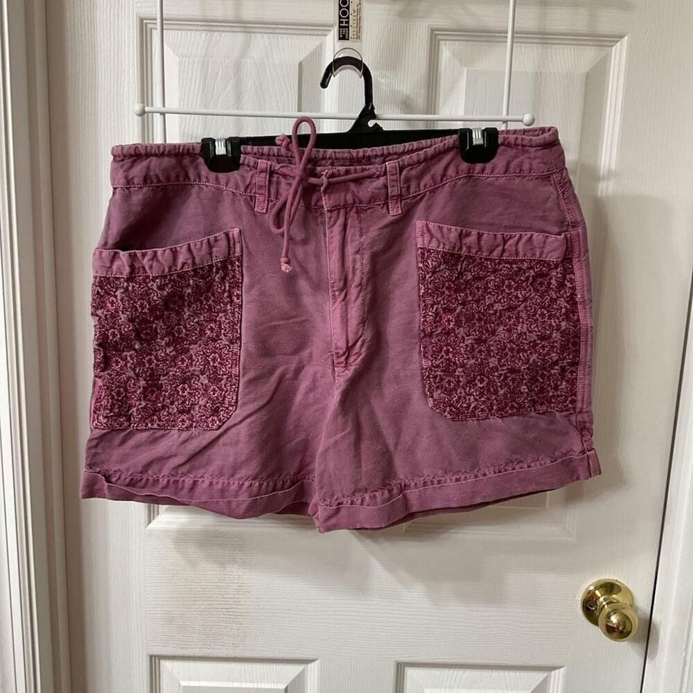 Sundance Women's Embroidered Floral Pocket Drawstring Shorts